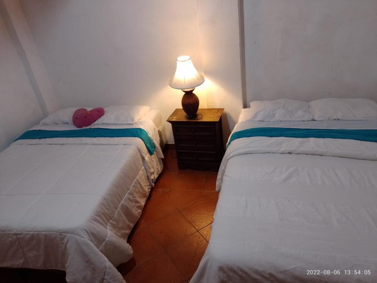 Hostal Dulces Suenos Panajachel Extérieur photo