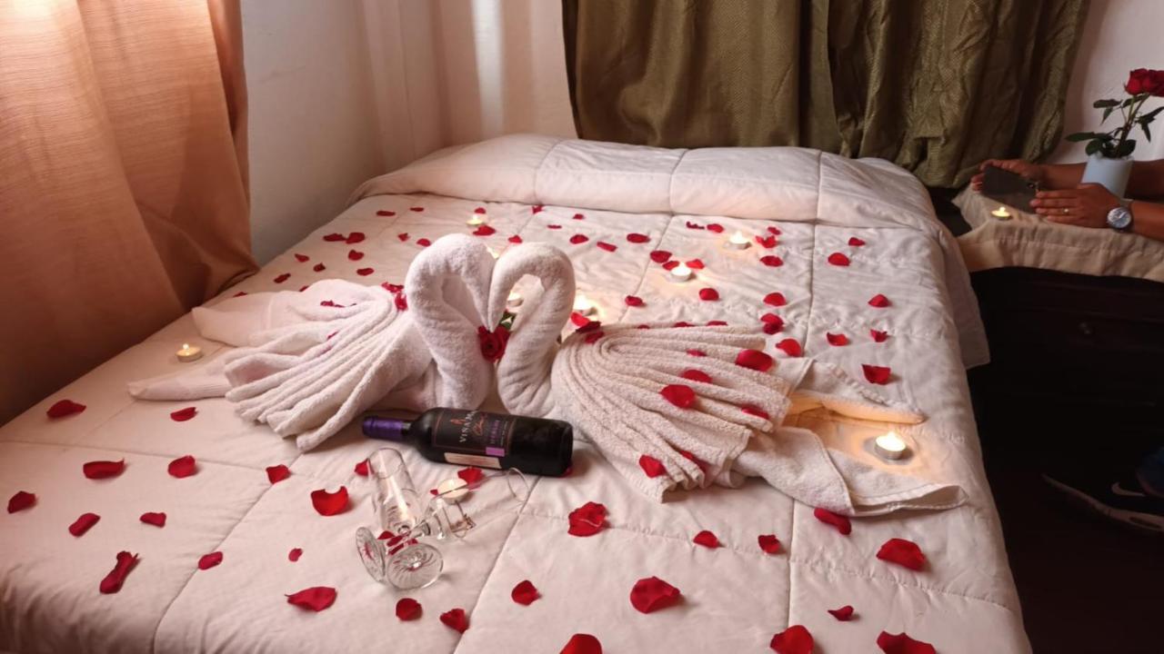 Hostal Dulces Suenos Panajachel Extérieur photo