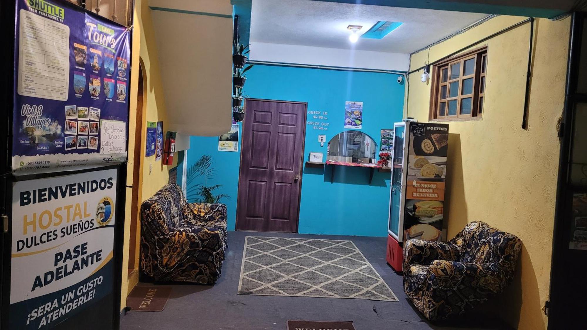 Hostal Dulces Suenos Panajachel Extérieur photo