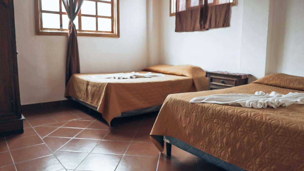 Hostal Dulces Suenos Panajachel Extérieur photo