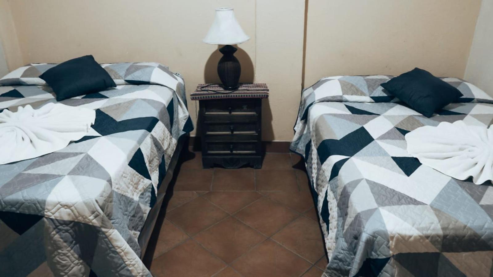 Hostal Dulces Suenos Panajachel Extérieur photo
