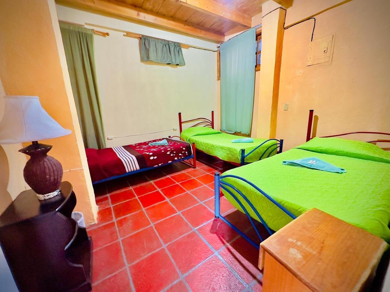 Hostal Dulces Suenos Panajachel Extérieur photo